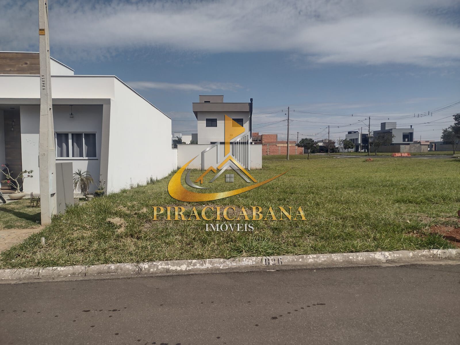 Miniatura 2 - Terreno em ótima localização
